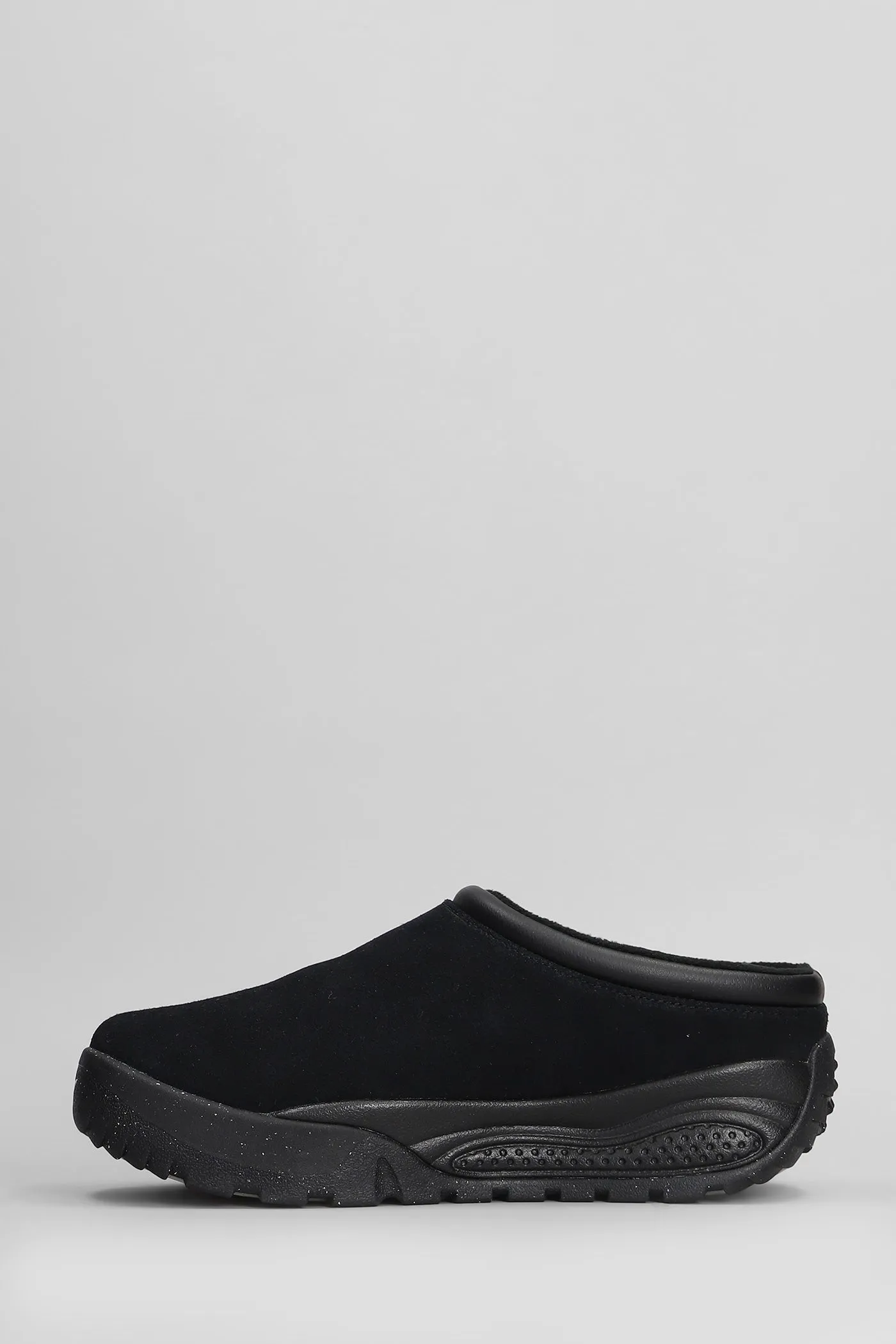 Acg Refus Slipper-Mule in black suede