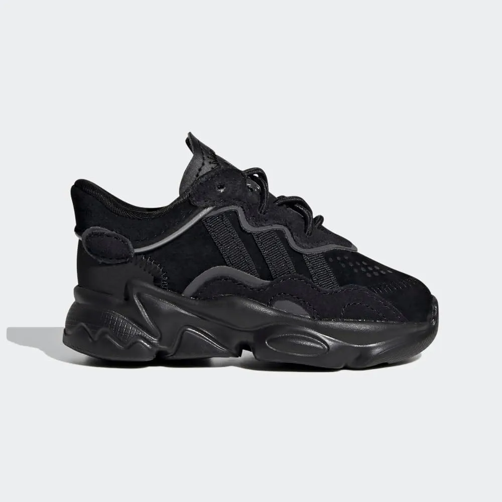 adidas Originals Men's Ozweego Sneaker