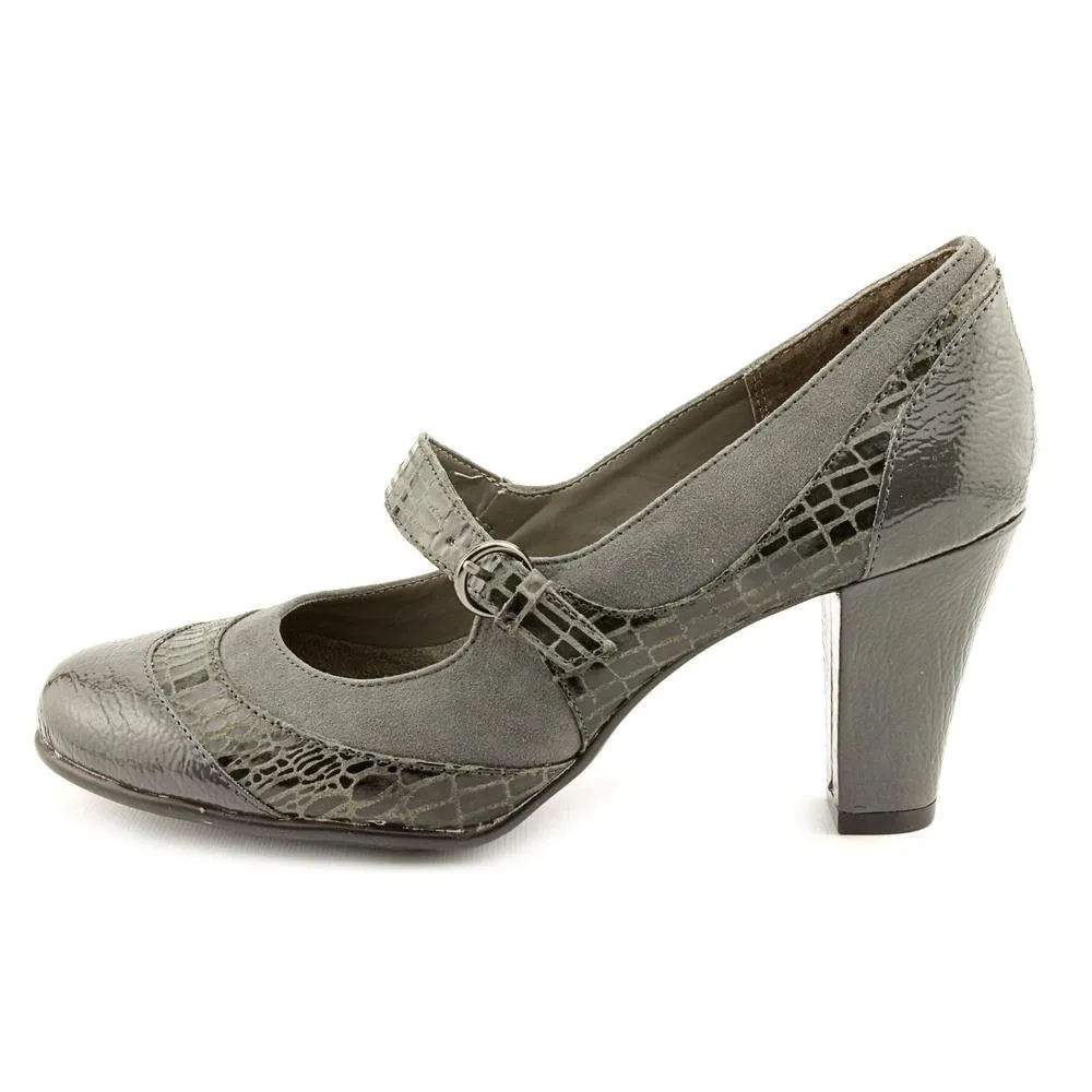 Aerosoles Women's Roler Rink Mary Jane Pump
