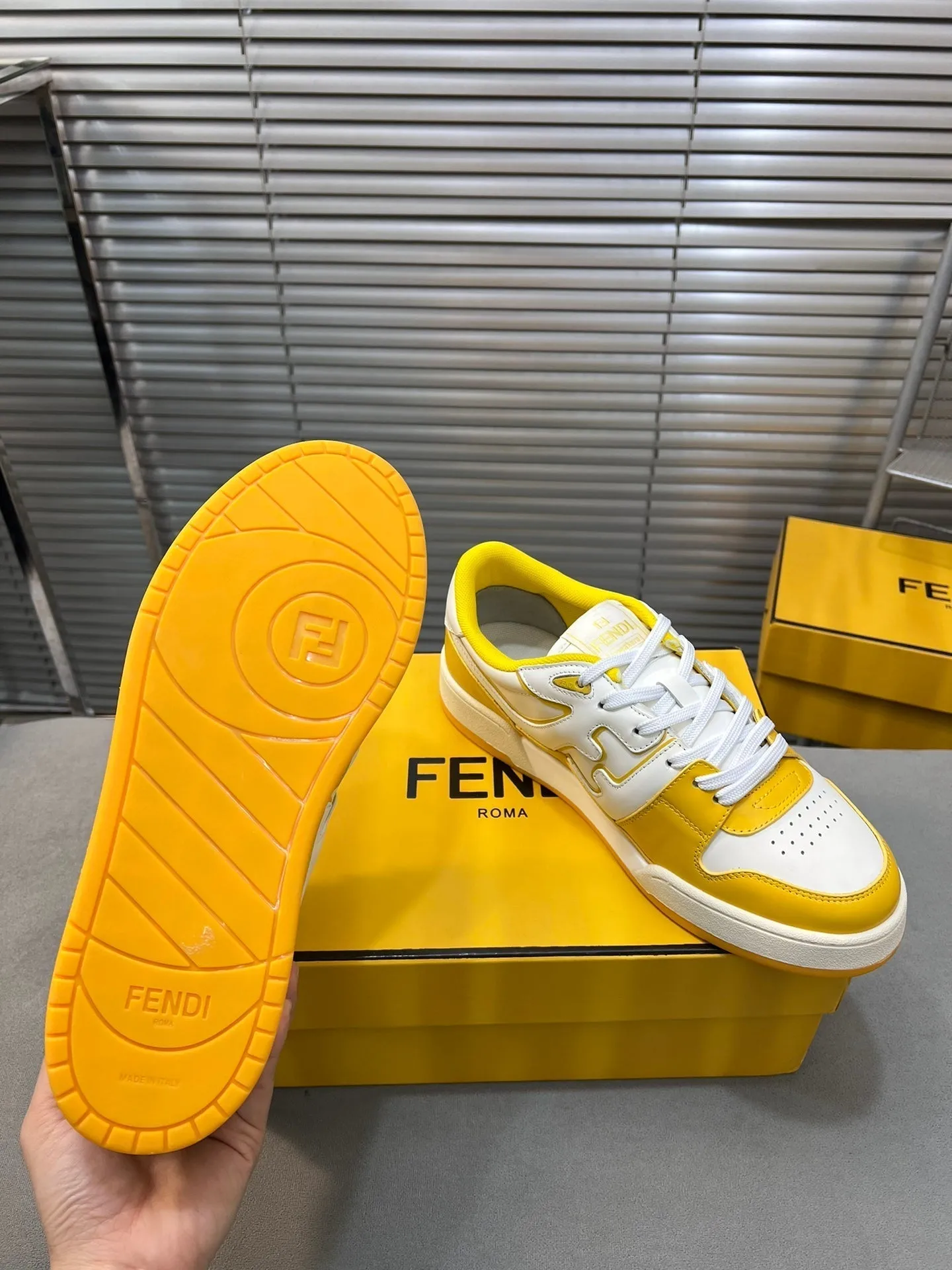 AND Economical IN CALFSKIN FENDI FENDI MESH BRIGHT Great savings LOW TOPS MATCH MIX YELLOW WHITE