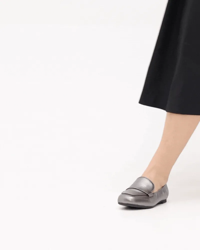 Billie Scrunch Loafers