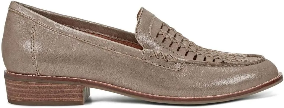 Earth Women's Elona Loafer Flat