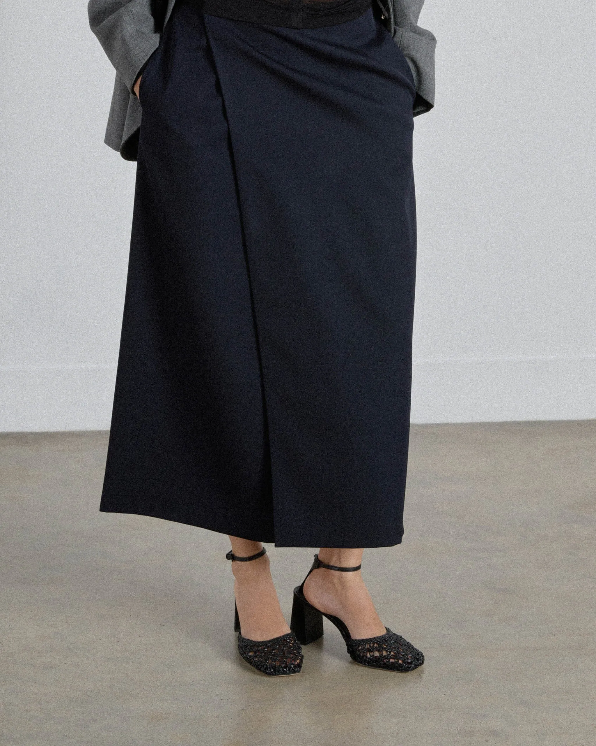 Felice Pump, Black Weave