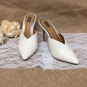 Jaggar Myth Leather High-Heel Mules White Size 9