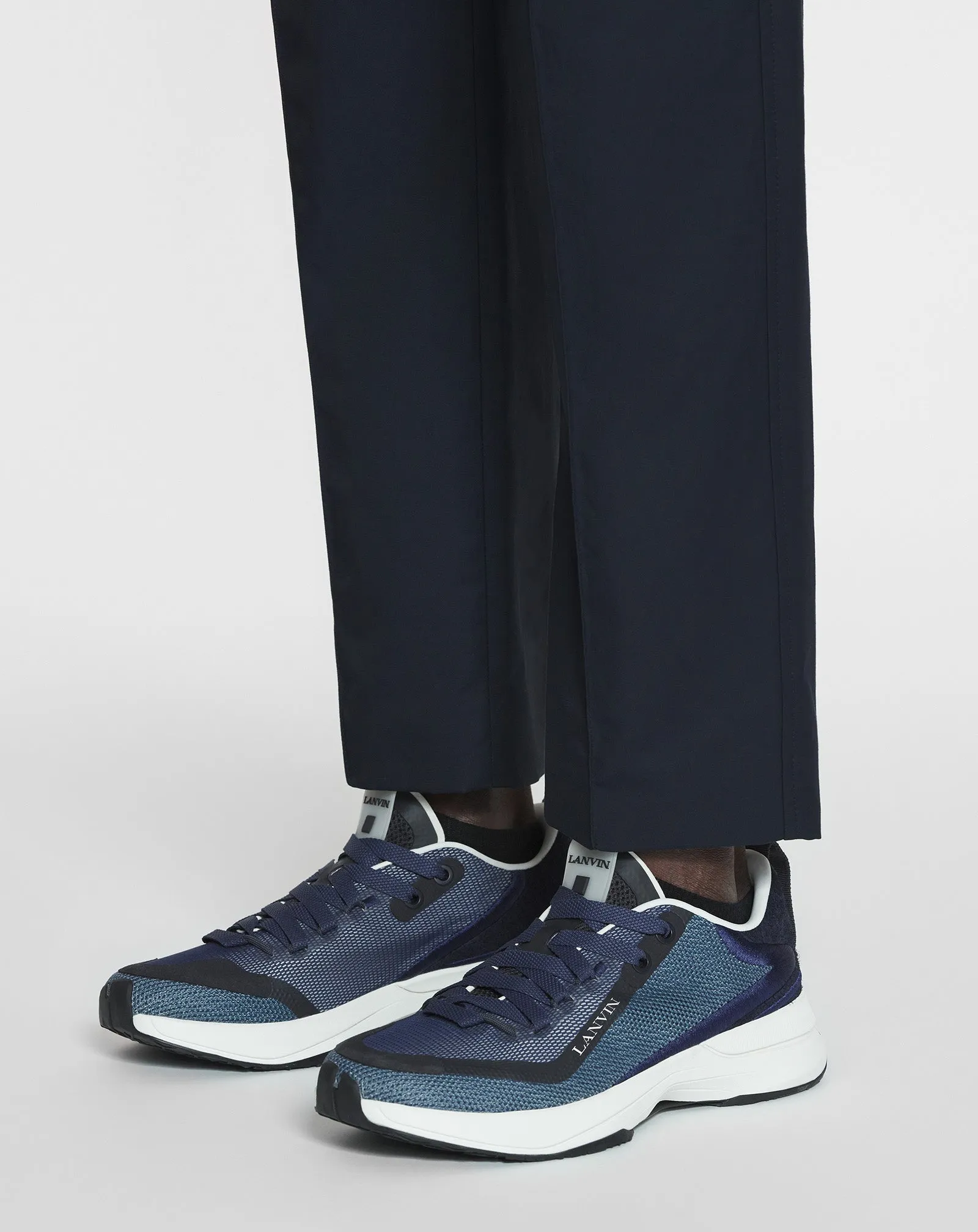 L-I MESH SNEAKERS