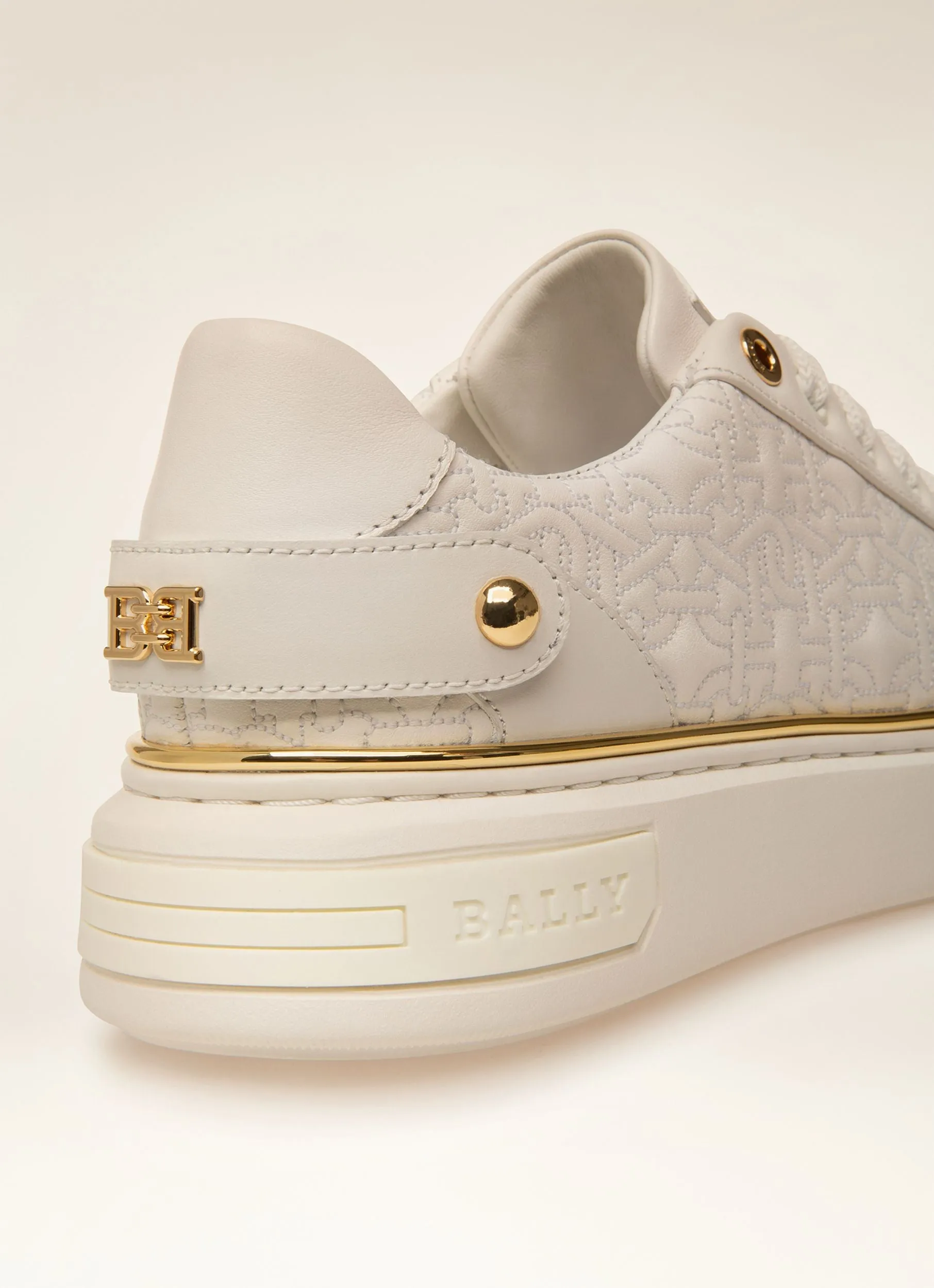 Malya Leather Sneakers In White