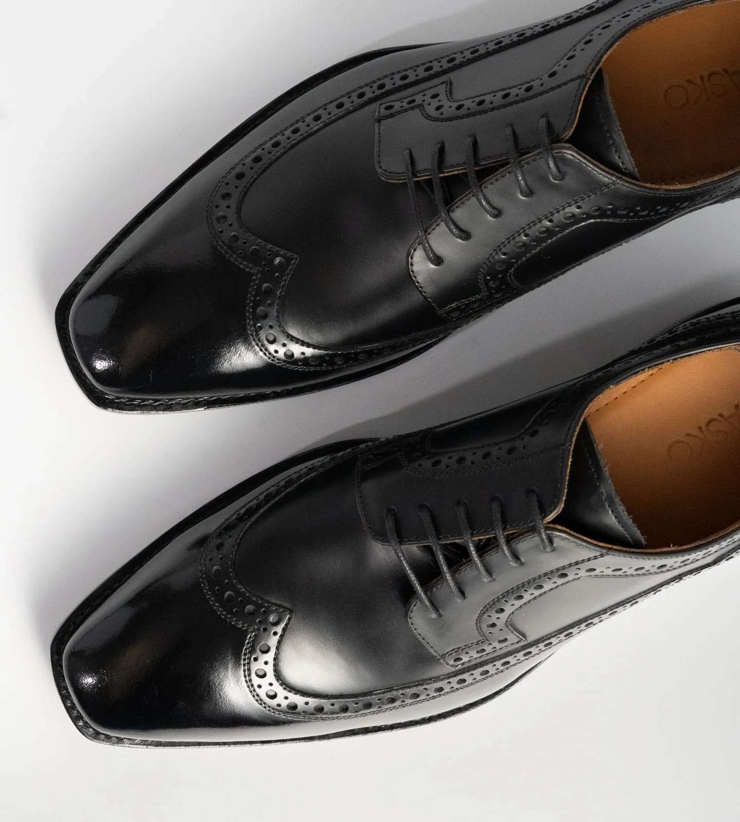 Michigan Black Calf  Chisel Toe Wingtip Derby Shoe