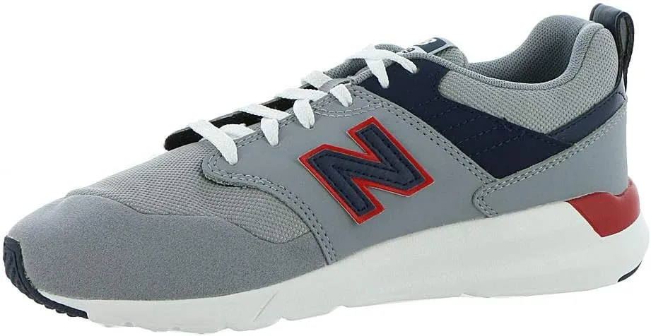 New Balance Boy's 009 V1 Sneaker