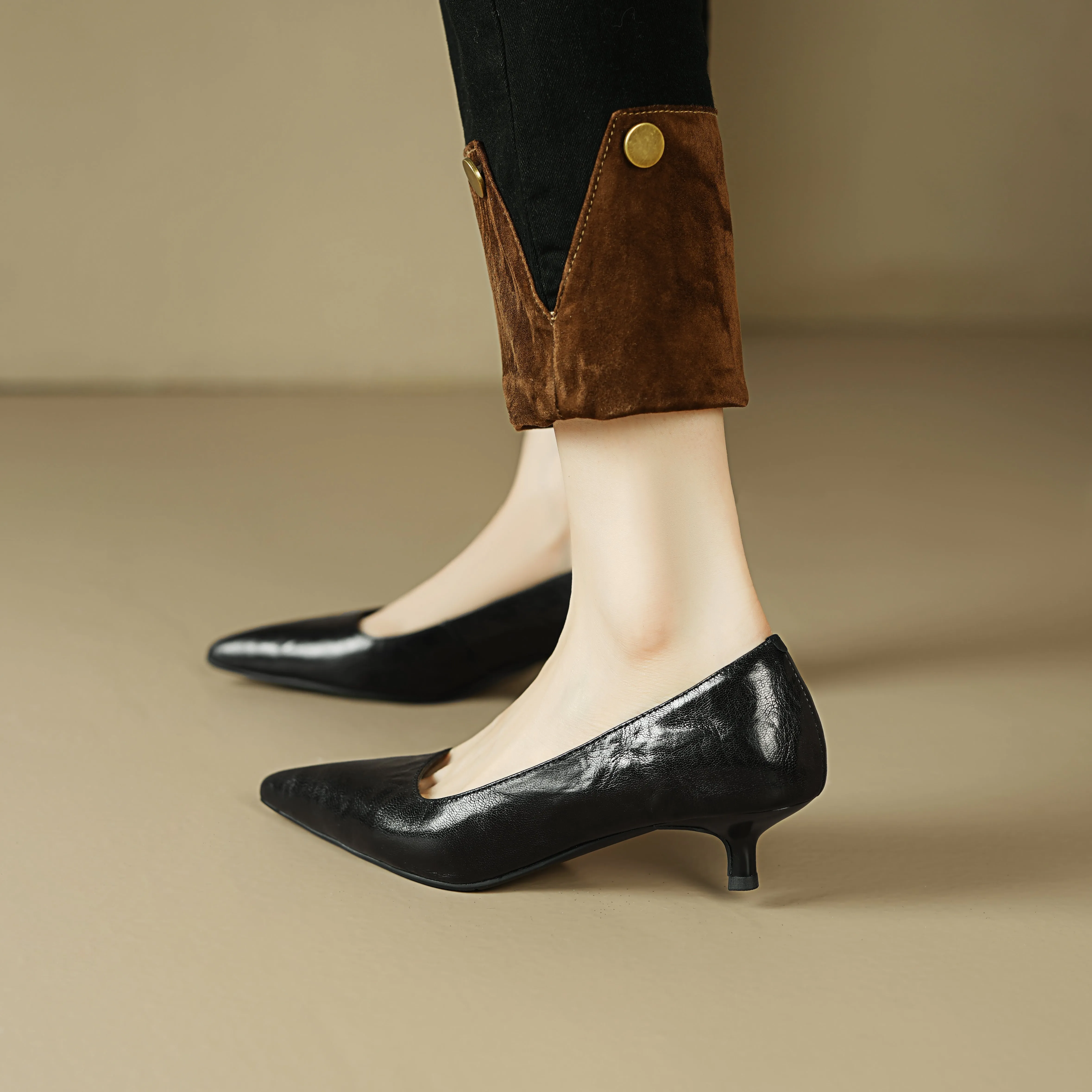 Sheepskin Kitten Heel Low Pointed Toe Pumps Women's Shoes