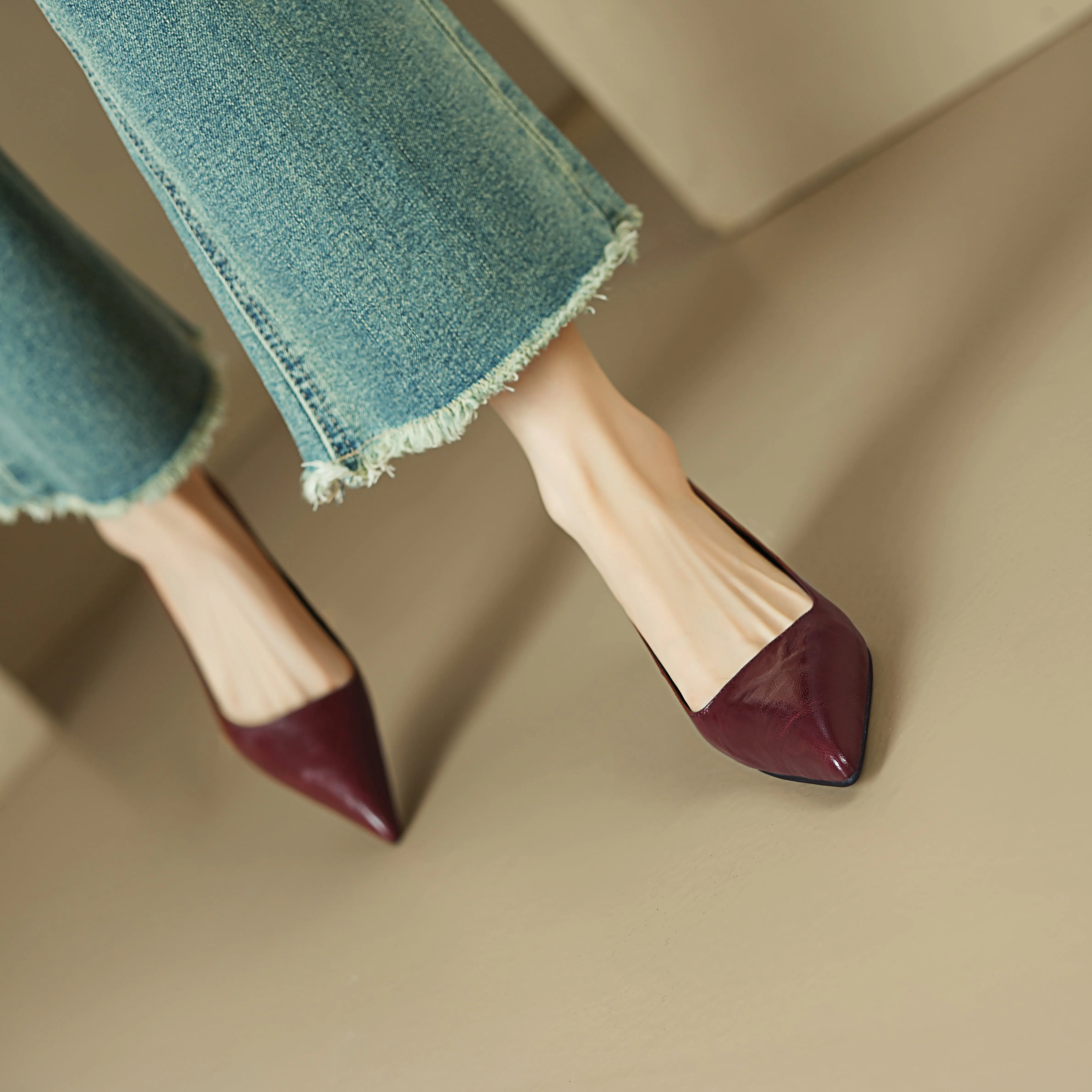 Sheepskin Kitten Heel Low Pointed Toe Pumps Women's Shoes