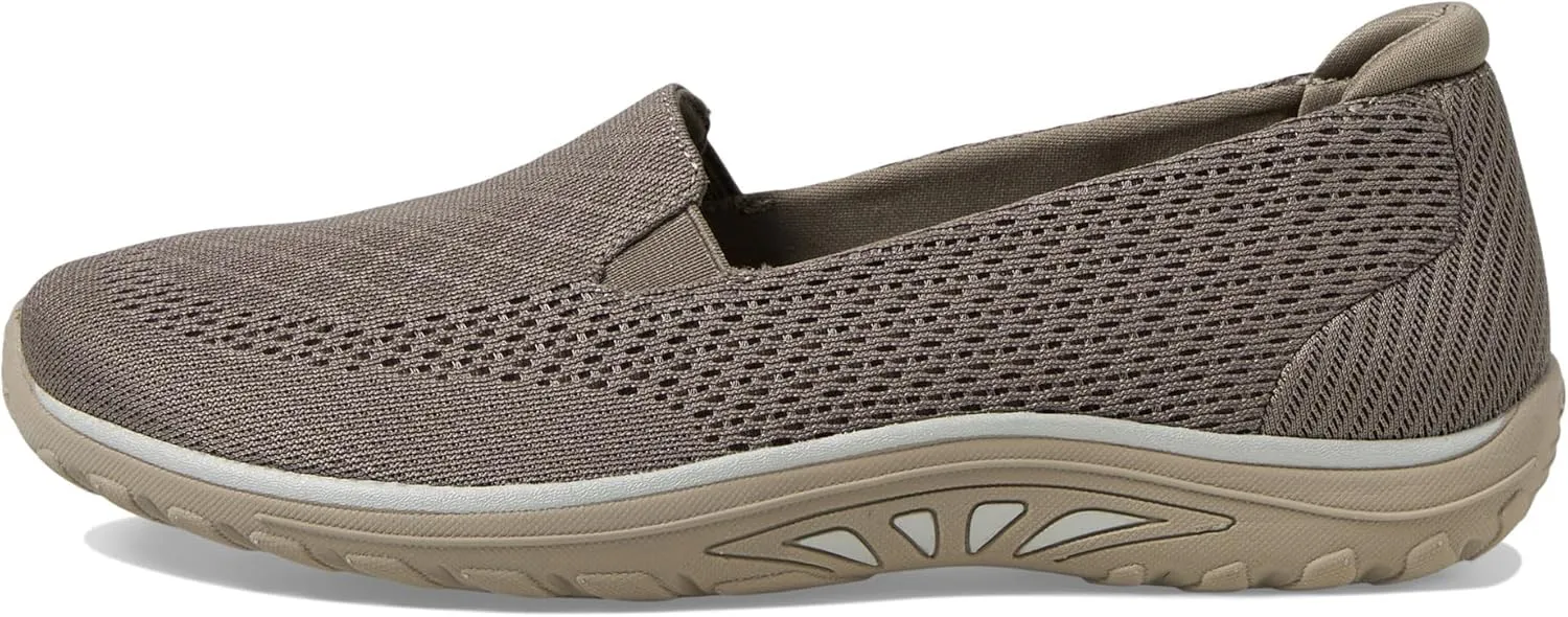 Skechers Women's Reggae Fest-Willows Vibe Loafer Flat