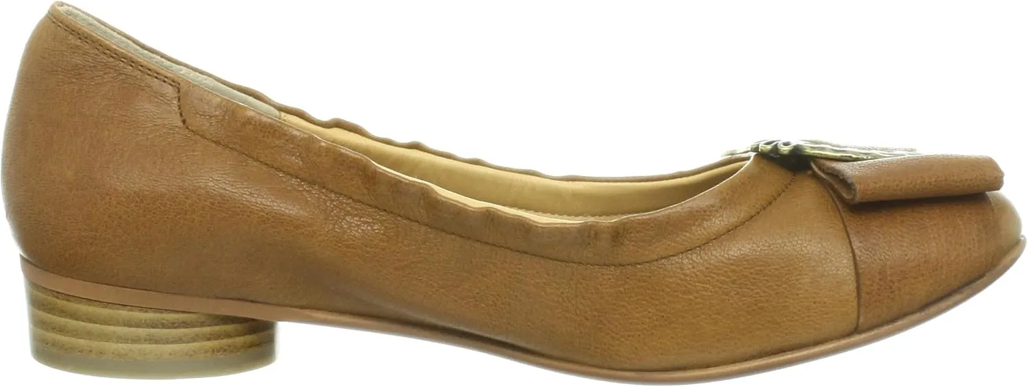 Tsumori Chisato Walk 4040 Cat Motif Cutter Pump
