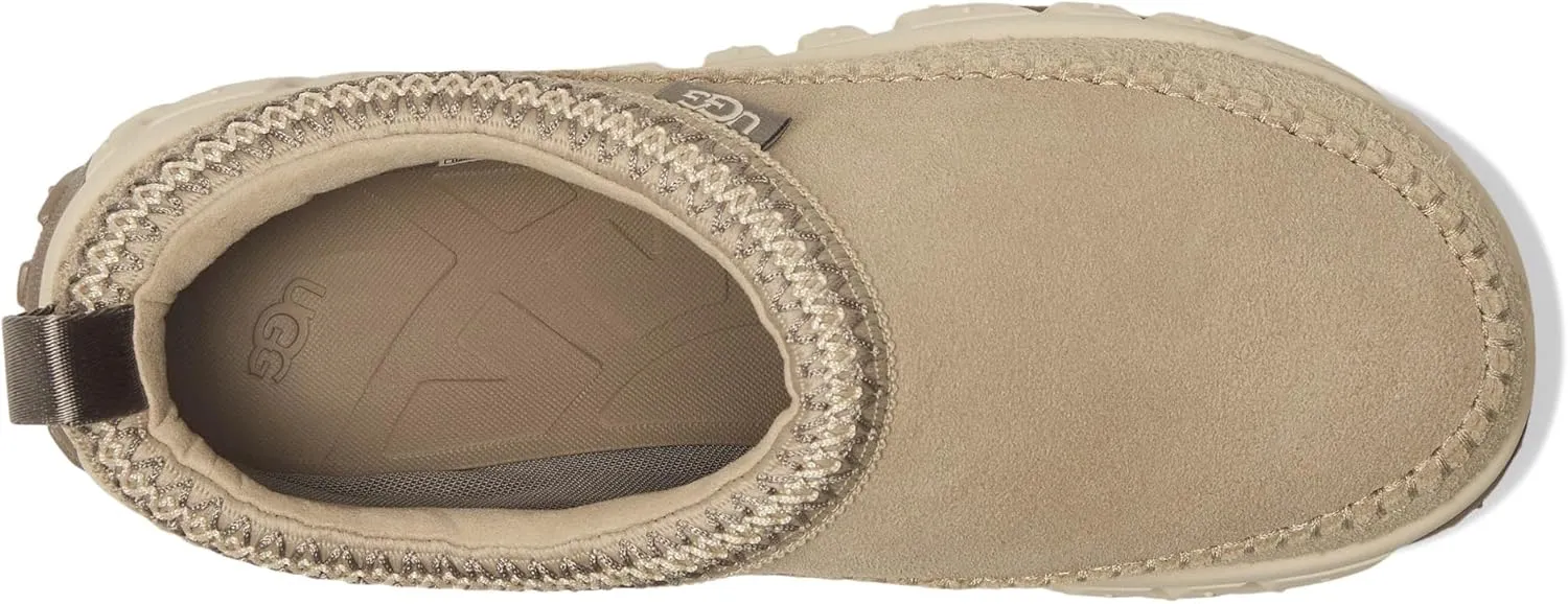 UGG Unisex-Adult Venture Daze Sneaker