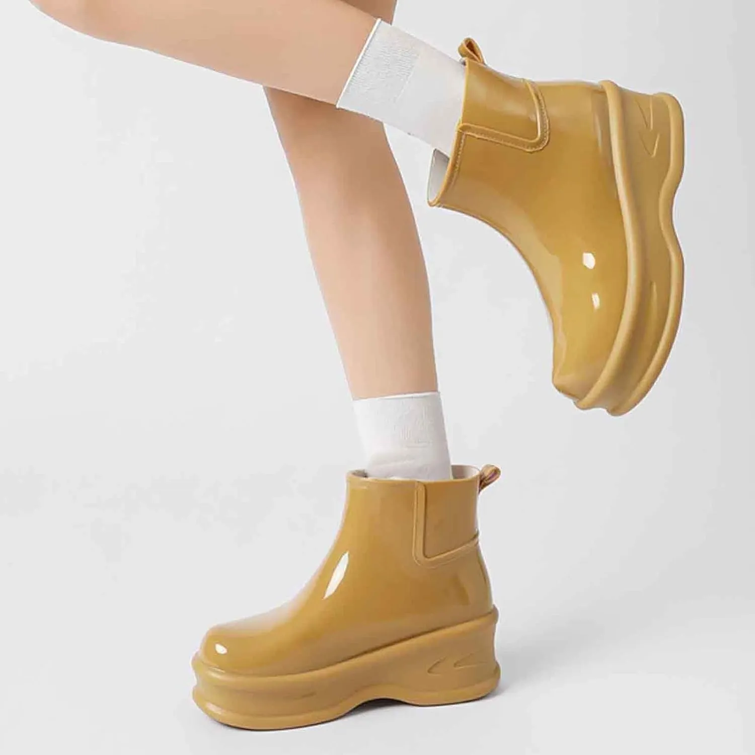 Women's Short Rain Boots Rubber Waterproof Garden Boots Elastic Slip On Insulated Rain Shoe for Outdoor Work Sole