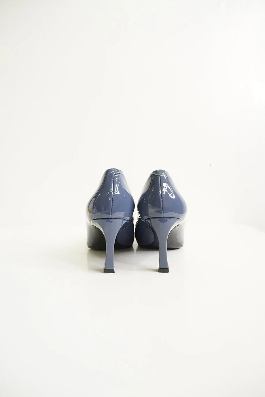 [WS4881] Roger Vivier | Mid Heel Pump
