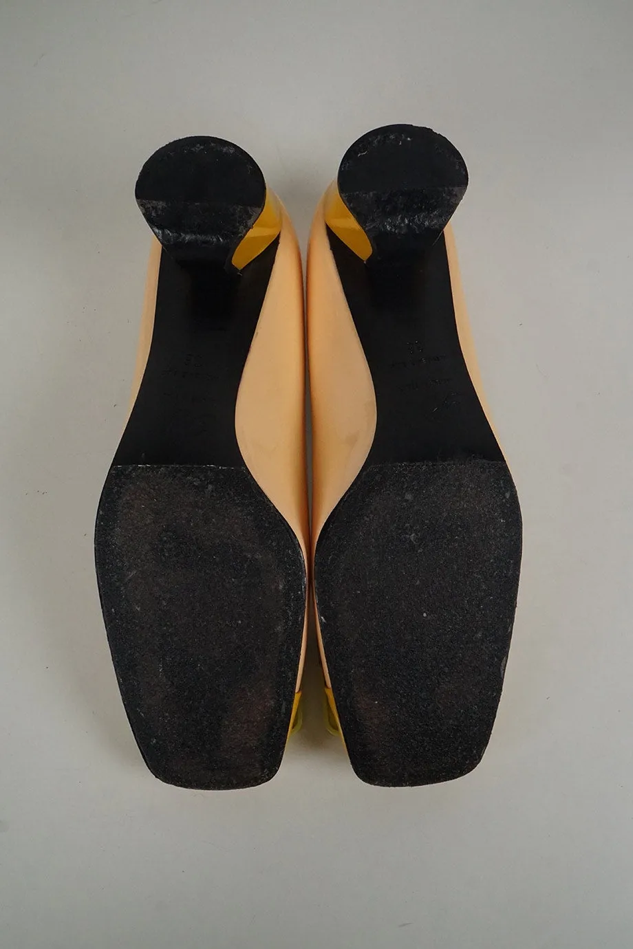 [WS5298] Roger Vivier | Low Heel Pump