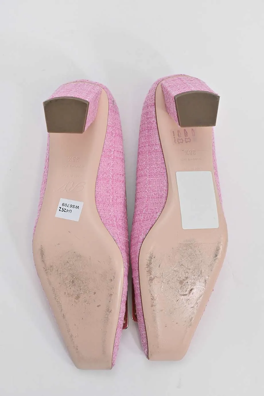 [WS6709] Roger Vivier | Mid Heel Pump